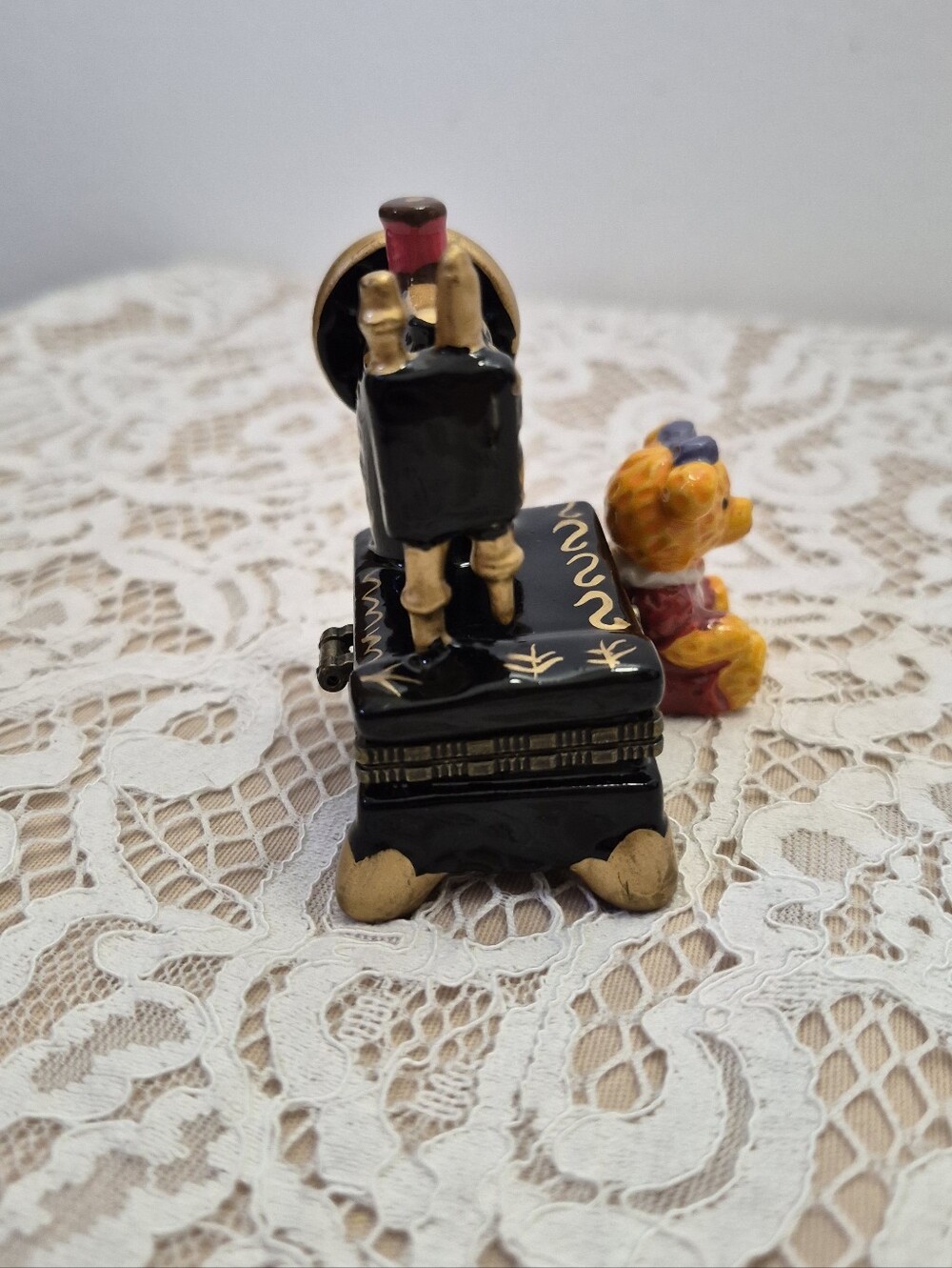 Sewing Machine Trinket Box - Picture 7 of 8